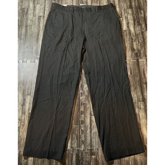 NWT Calvin Klein Men's Pinstripe Business Pants - Picture 1 of 4